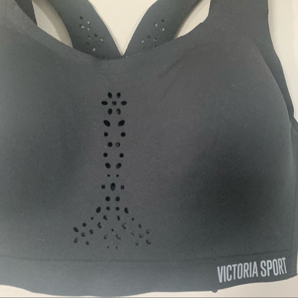 Victoria's Secret Sport Bra Angel Maximum Support - Picture 2 of 6
